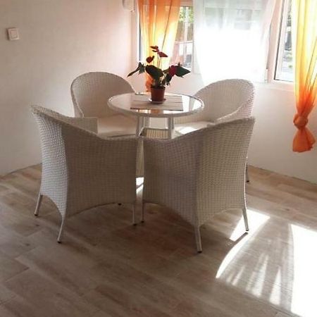 Macko, Apartmani Τίβατ Εξωτερικό φωτογραφία