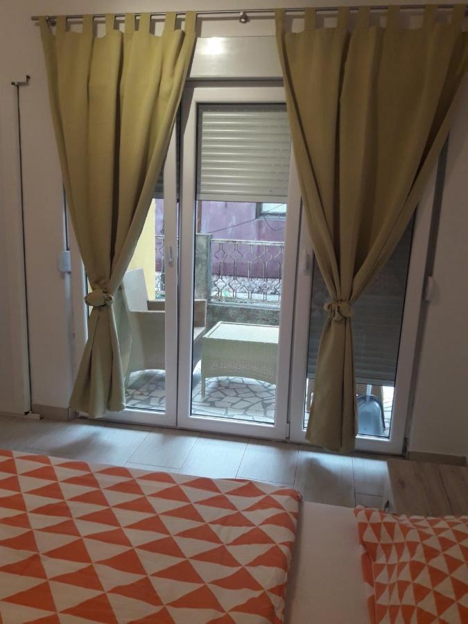 Macko, Apartmani Τίβατ Εξωτερικό φωτογραφία