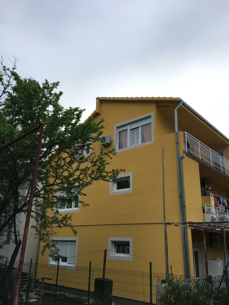 Macko, Apartmani Τίβατ Εξωτερικό φωτογραφία